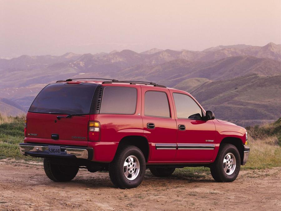  Chevrolet Tahoe 2000 года  (фото 12 из 57)